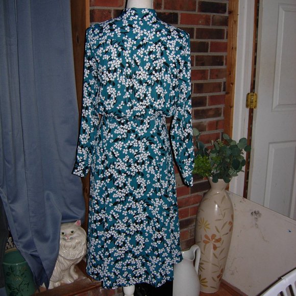 Who What Wear Green Floral Long Sleeve Button Front Dress XS - Picture 4 of 6